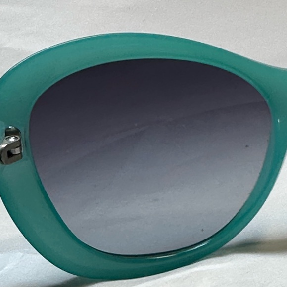 Preloved Authentic Dolce & Gabbana 8083 Turquoise/Gray Gradient Sunglass… - Picture 15 of 17
